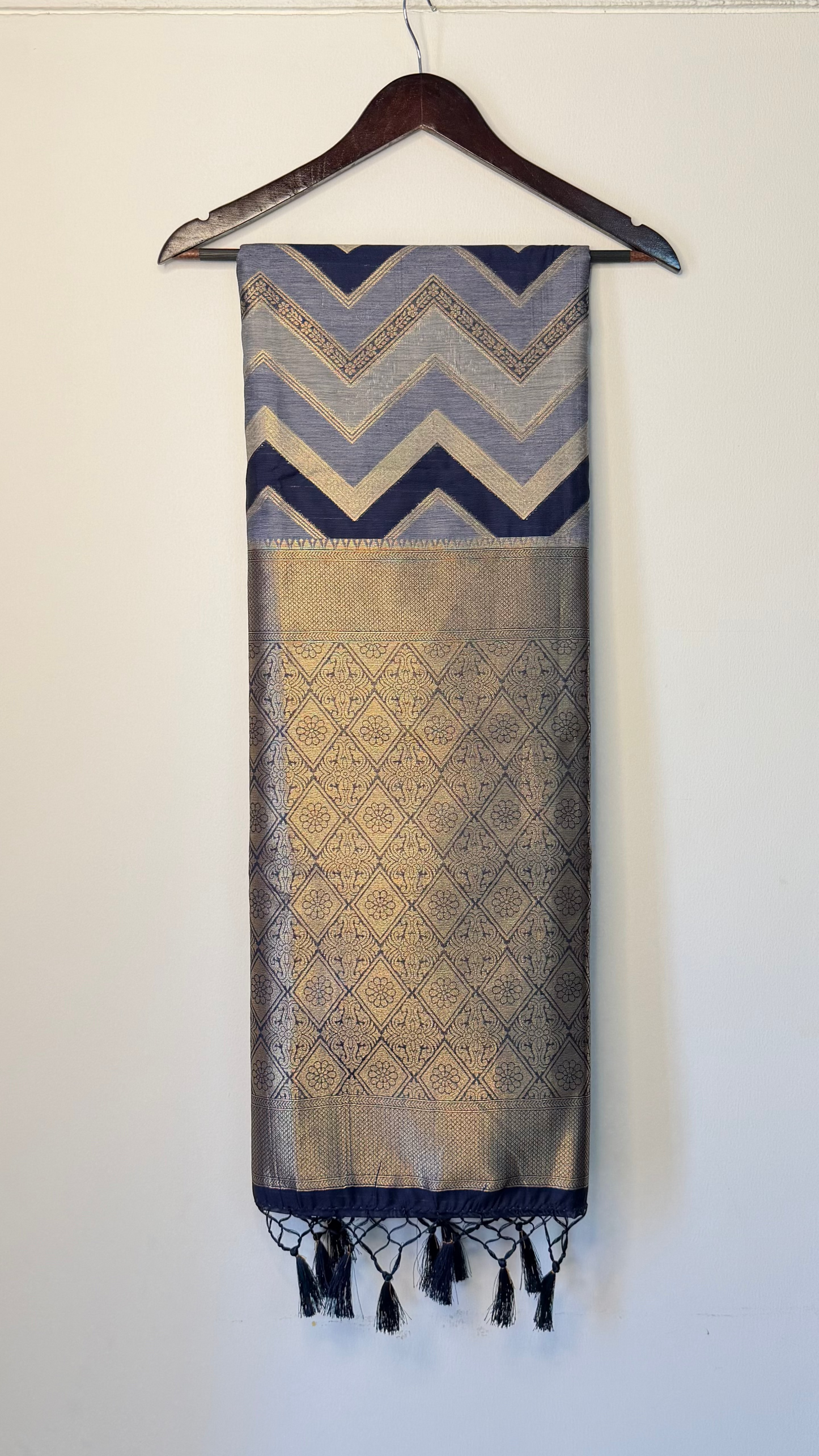 Blue Wave Rankat Silks WA013