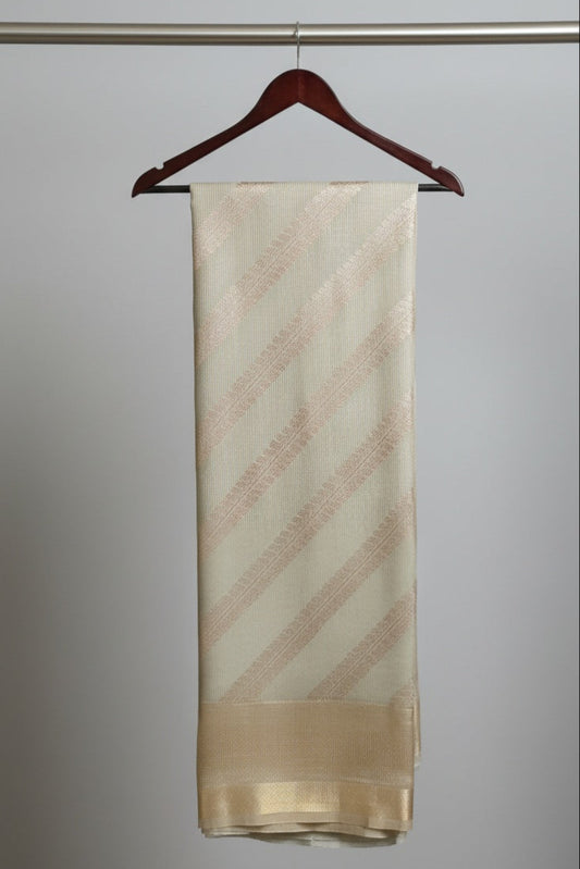 Pista Delight Tissue Banarasi WA009