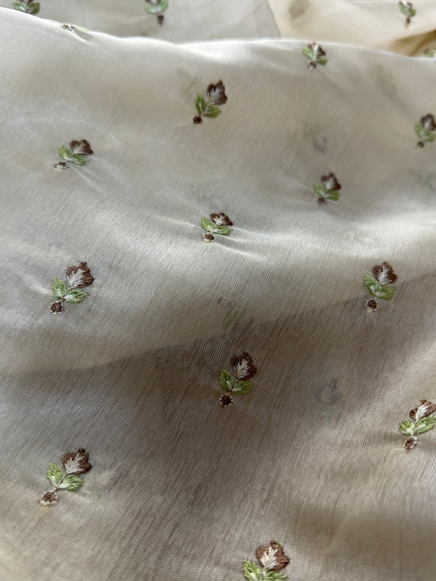 Golden Dew Drop Tissue Saree WA019